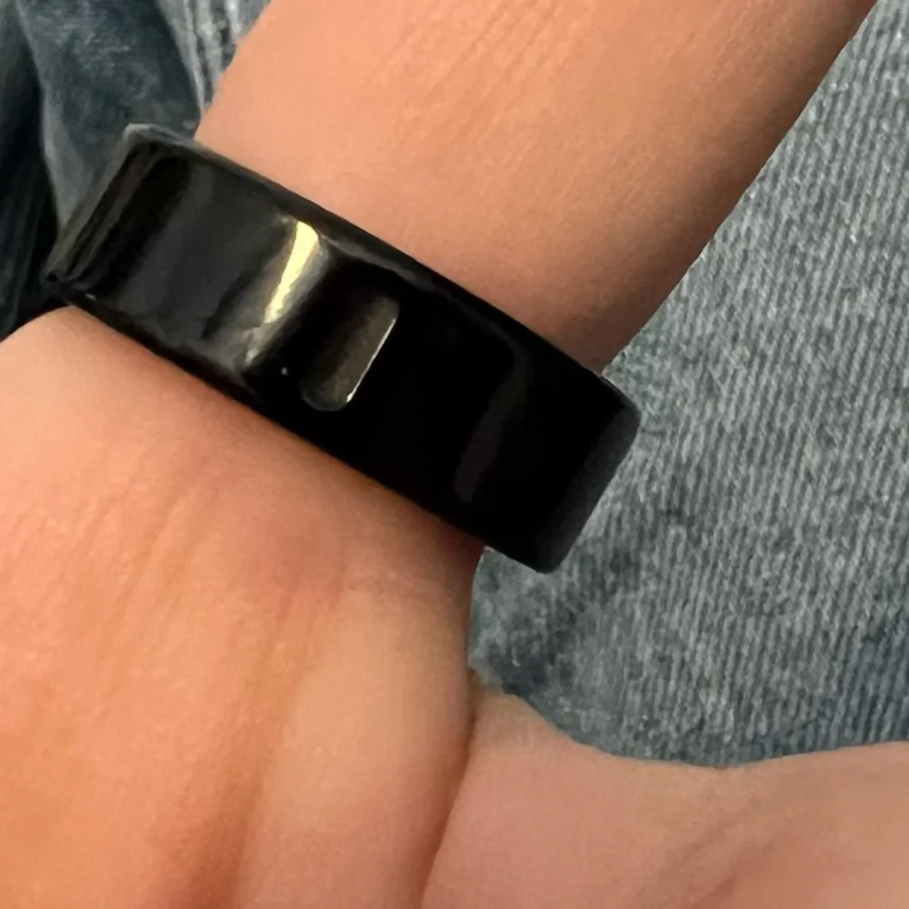 Oura Ring Gen 4 size 9 Black